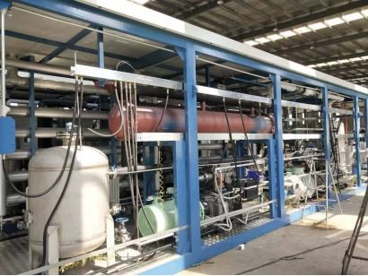 康普萊斯世界最大單螺桿壓縮機驚艷亮相上海化工裝備展，為日用化工專用設(shè)備注入新動力